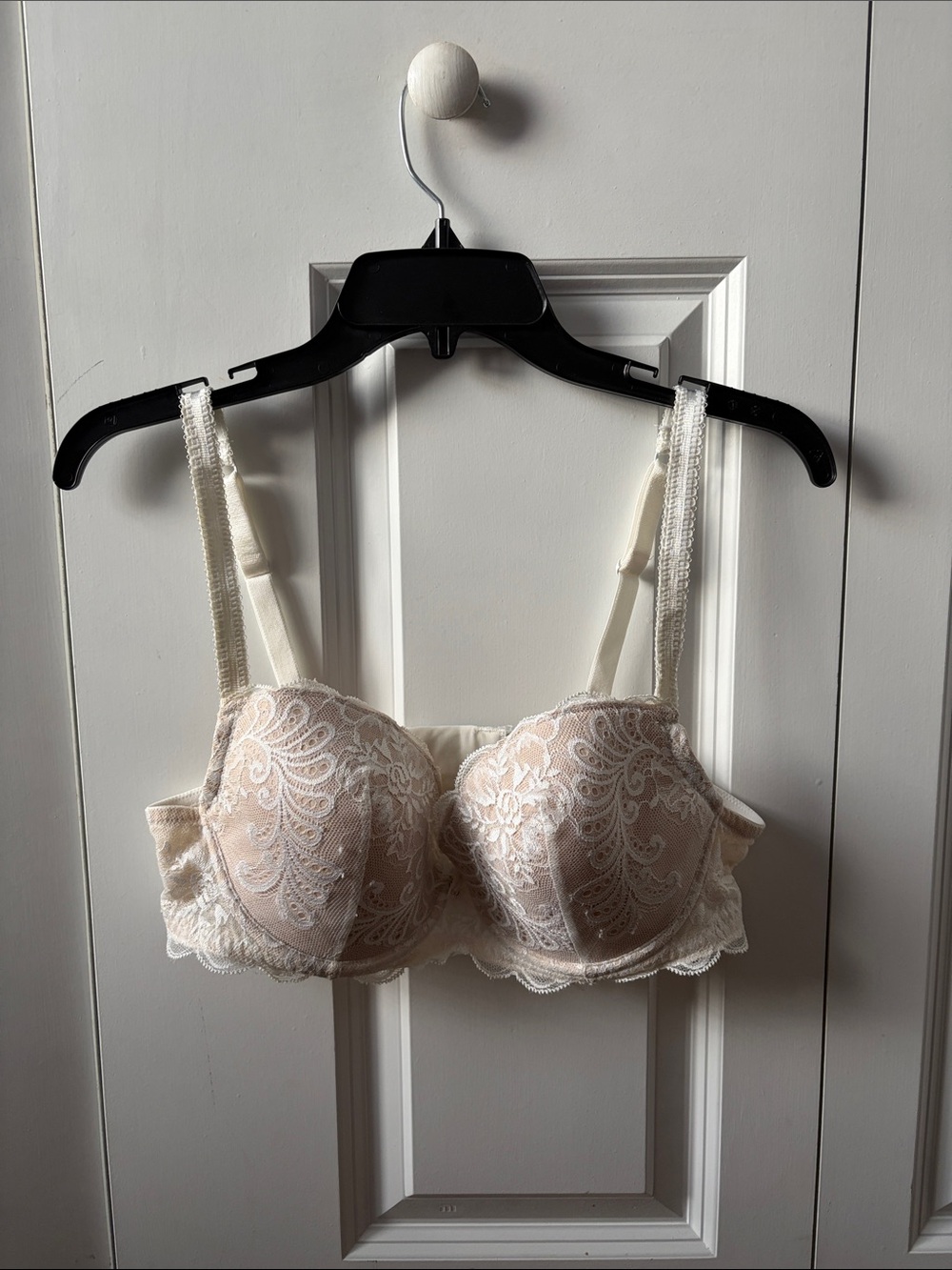 Le Mystere Lace Overlay Balconette Bra in Ivory Size 40C